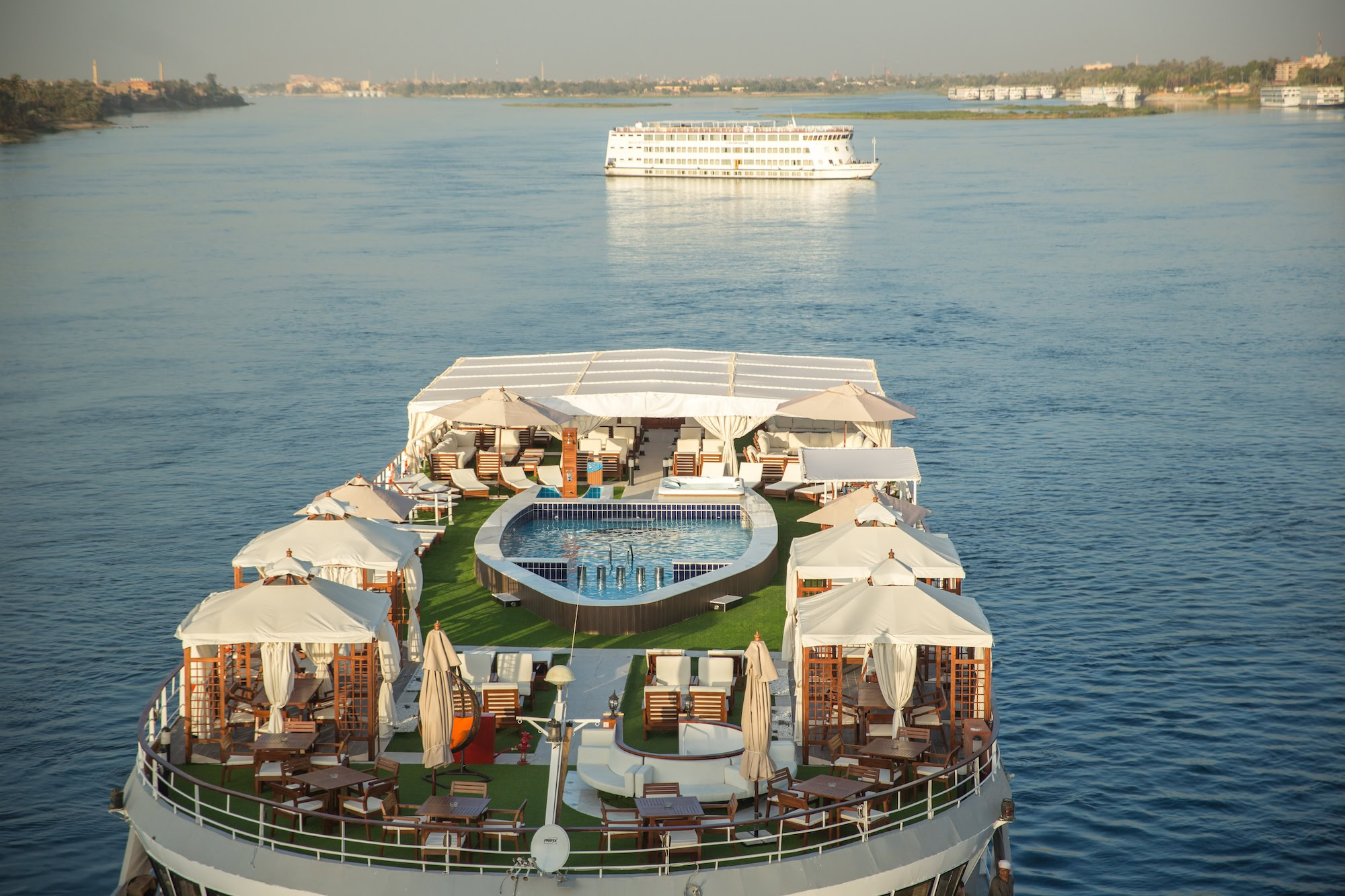 How Much to Tip on a Nile Cruise?