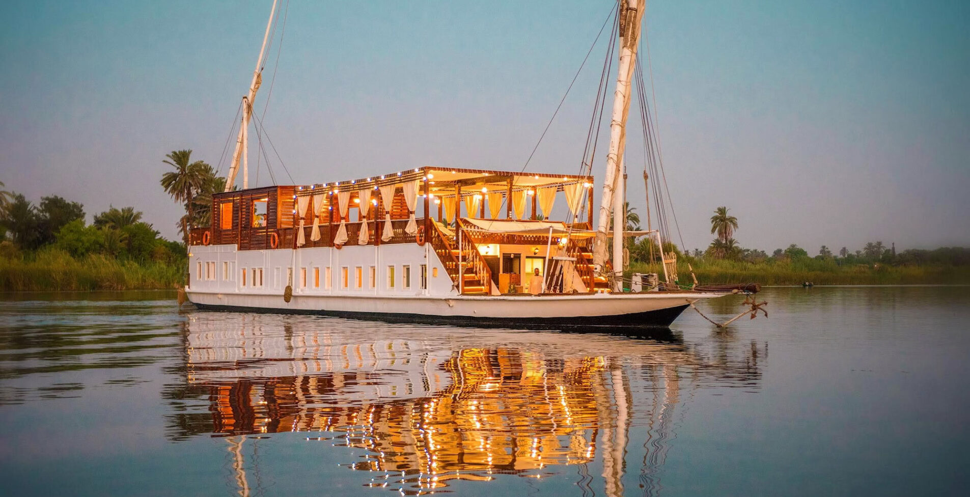 Dahabiya Nile Sailing 1905x976 crop 51 50