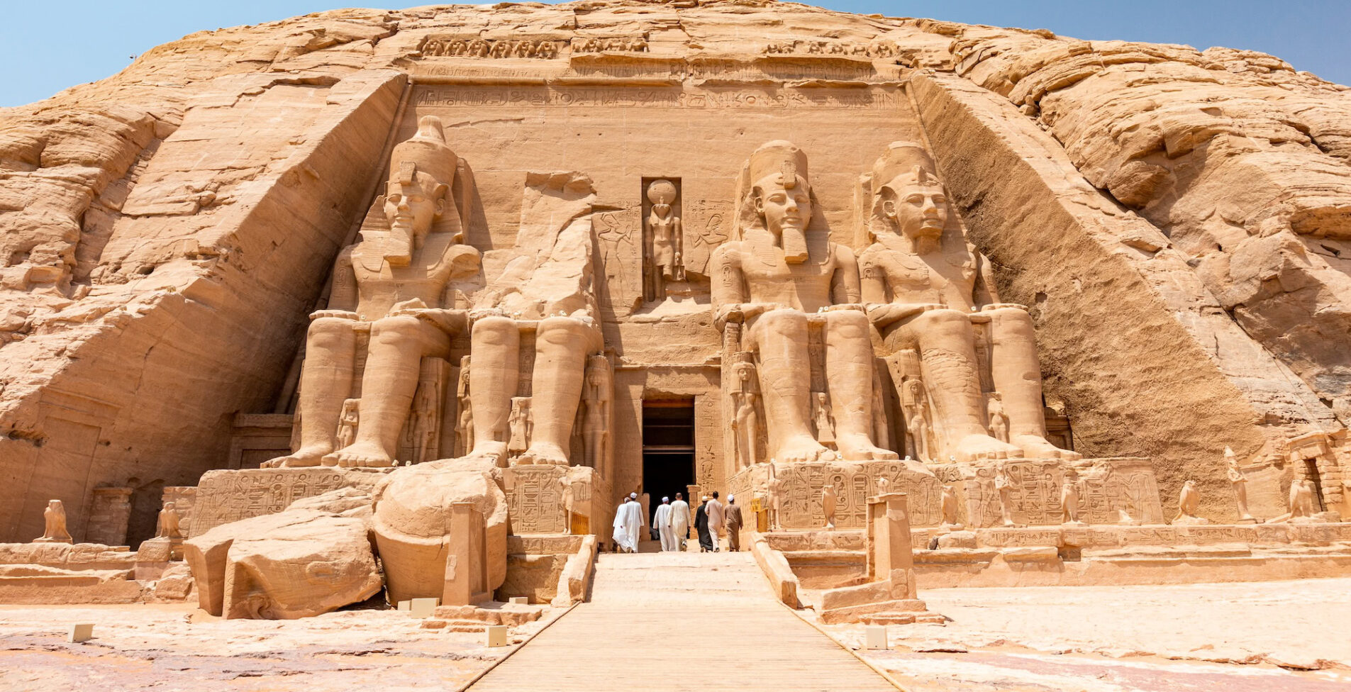 Egypt Abu Simbel. Temple of Ramses II 1905x976 crop 51 63