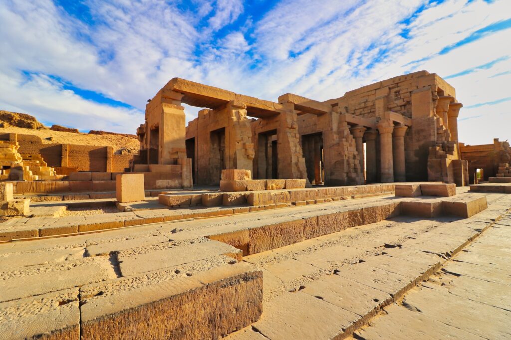 View of the ruins of the Kom Ombo temple