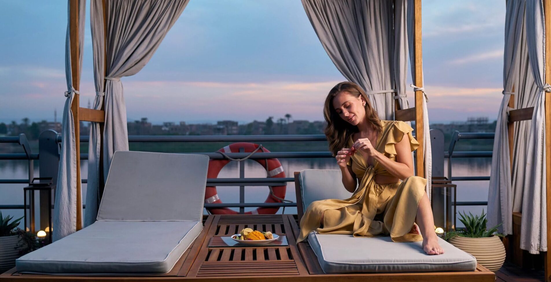 MS Esplanade nile cruise deck e1759736172857 1905x976 crop 51 58