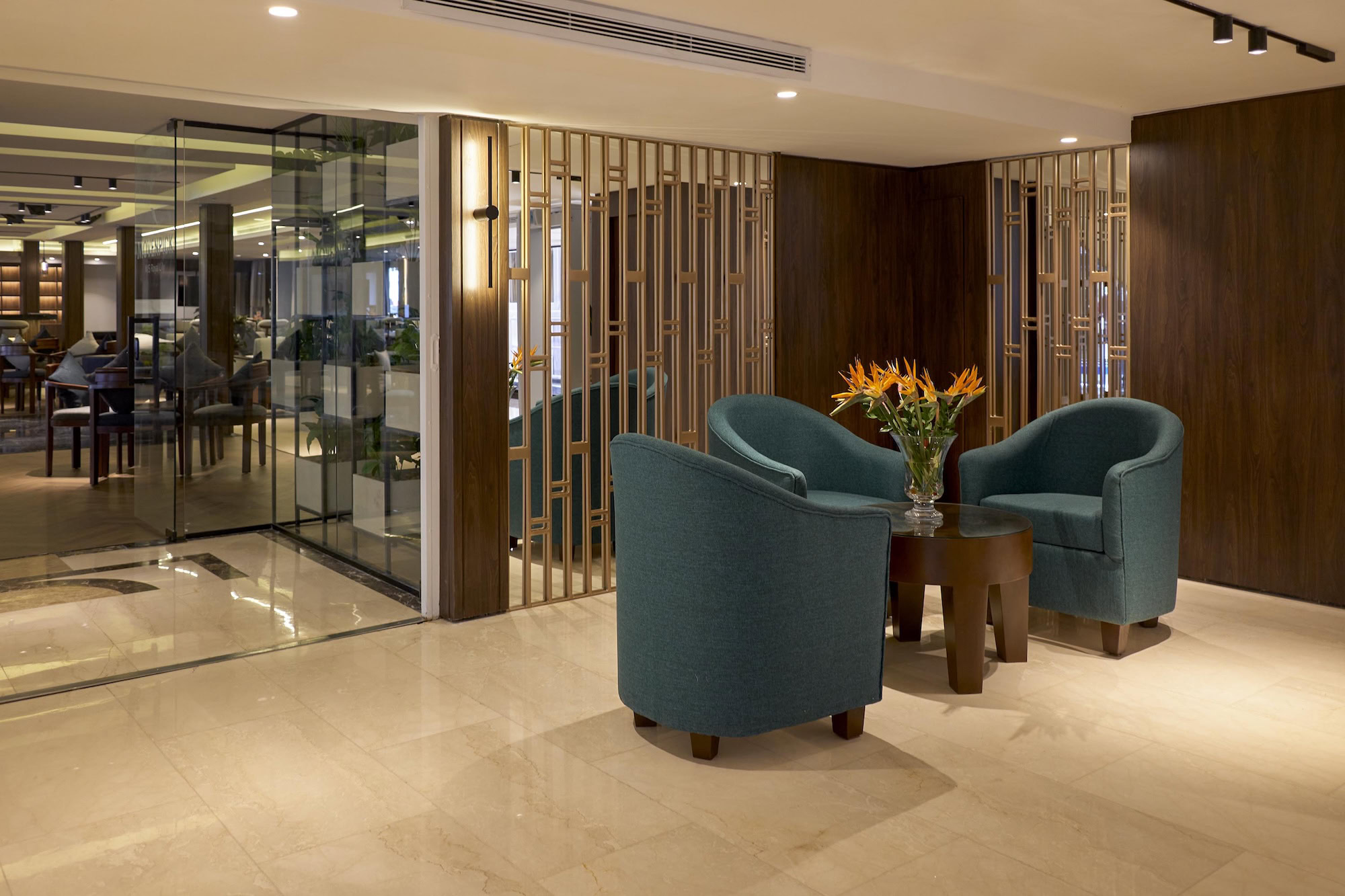 Relaxing indoor area on Mövenpick Royal Lily Nile Cruise