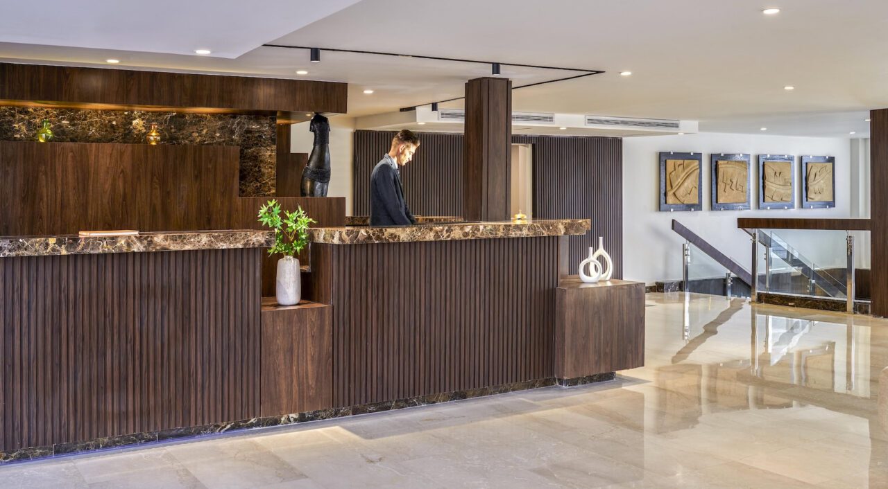 Reception area on Mövenpick Royal Lily with warm lighting
