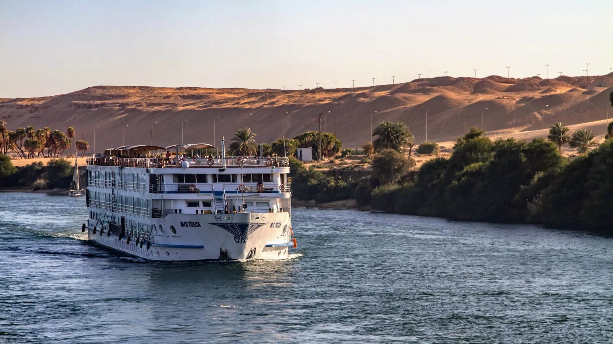 How to Get from Cairo to Aswan – Nile Cruises, Flights, Trains & Travel Tips