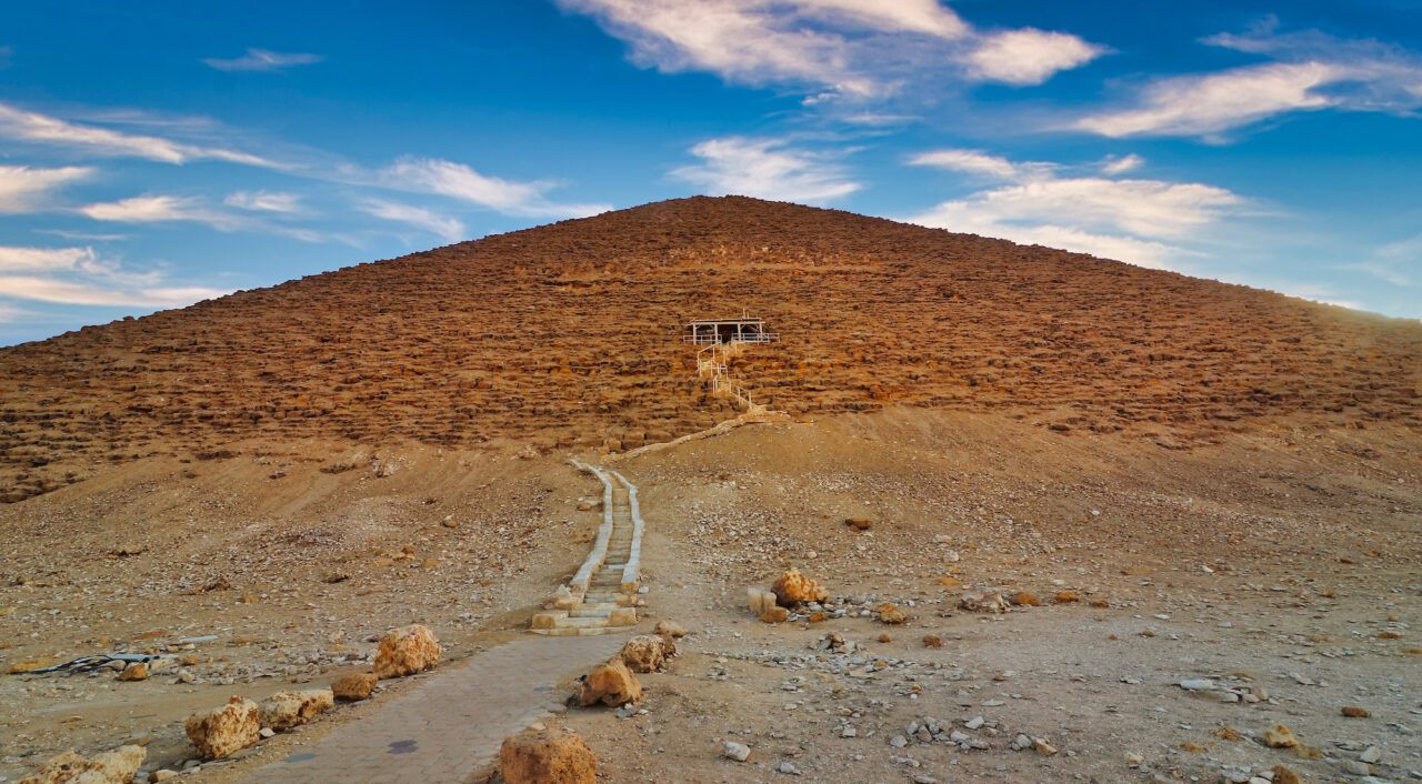 The Red Pyramid, Dahshur