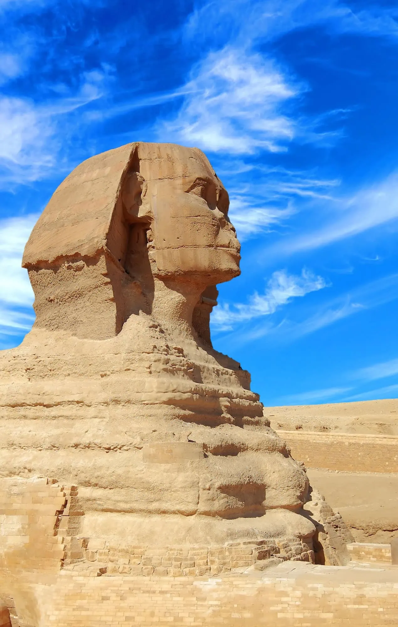 La Grande Sfinge di Giza con la sua maestosa testa umana e corpo di leone