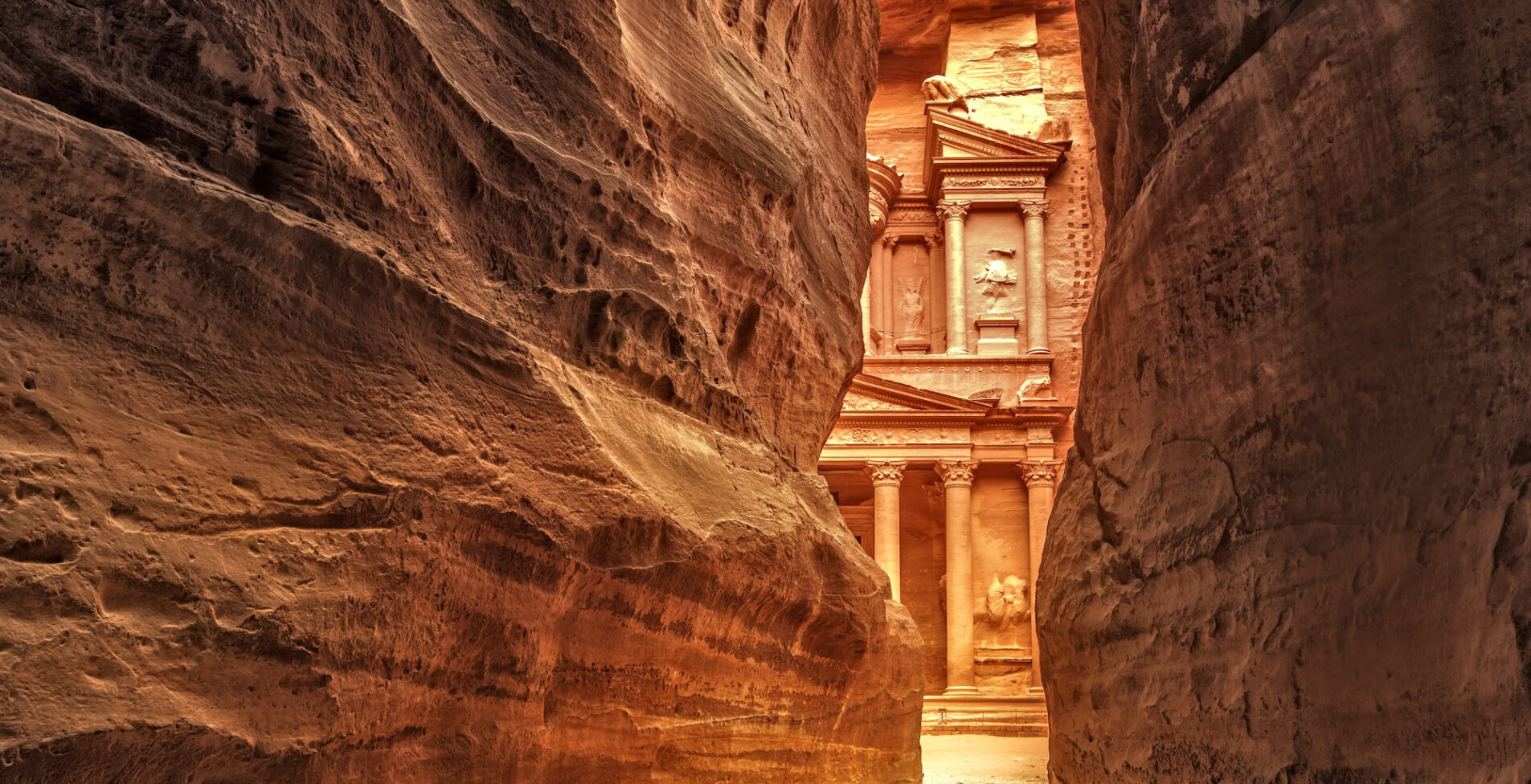 View from Siq on entrance of City of Petra Jordan 1905x976 crop 56 81