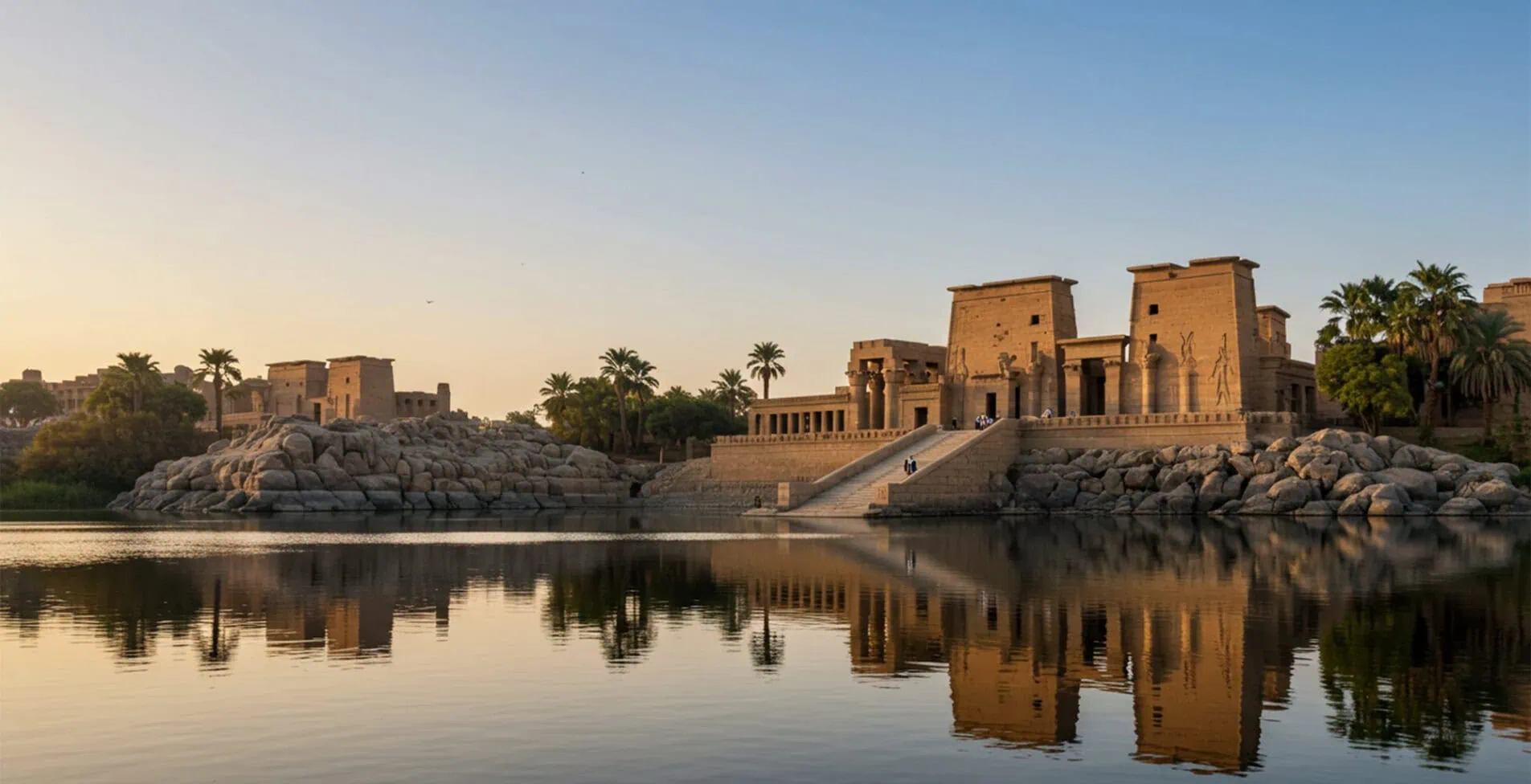 Philae Temple on Agilkia Island Aswan 1905x976 crop 46 52