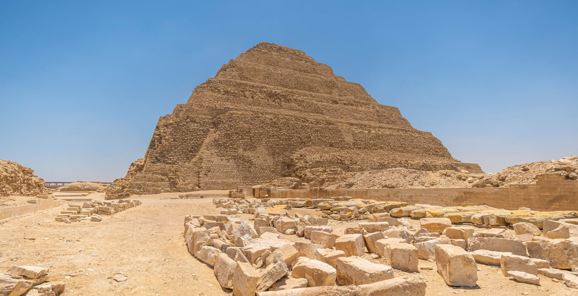 giza saqqara dashur pyramids trip