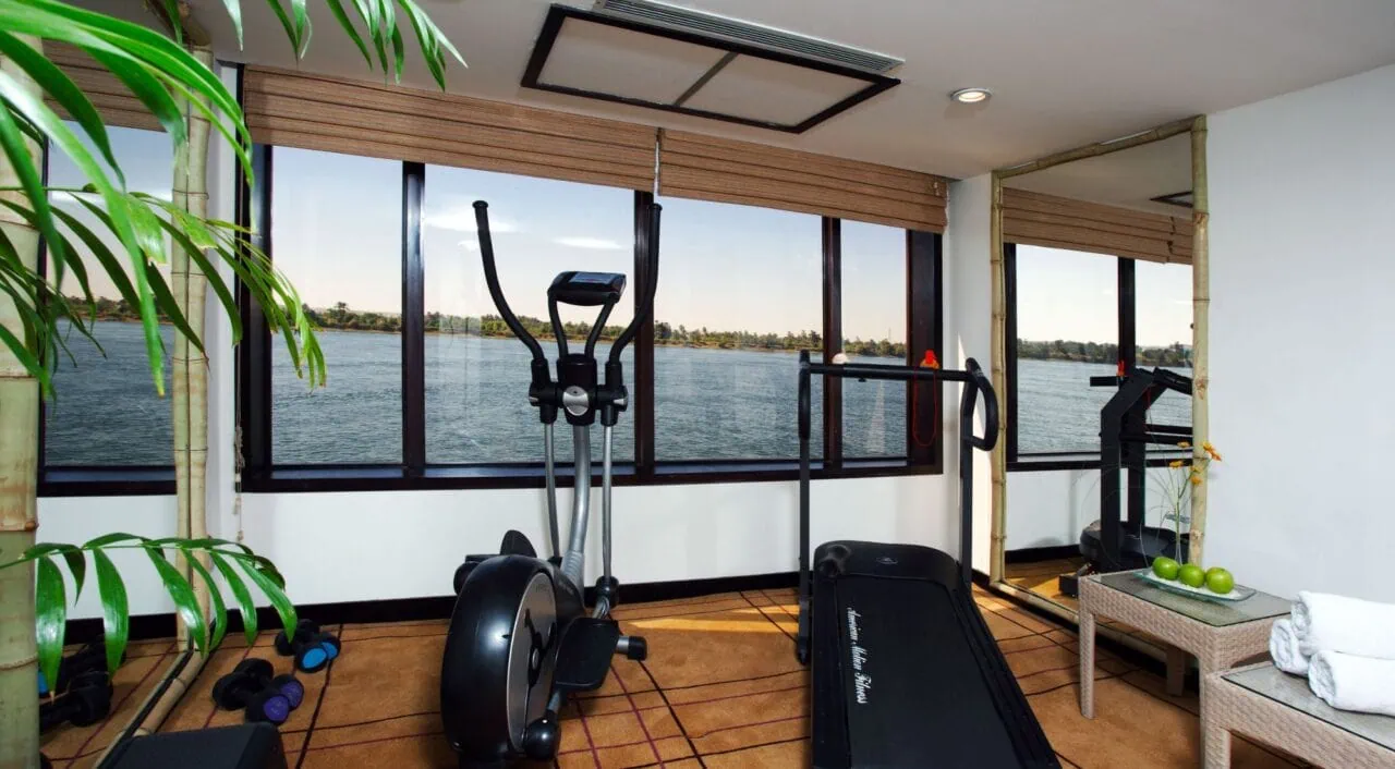 Fitness room on Mövenpick Prince Abbas with gym equipment