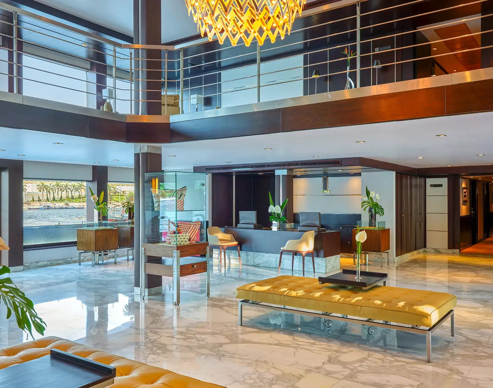 Oberoi Philae Lobby