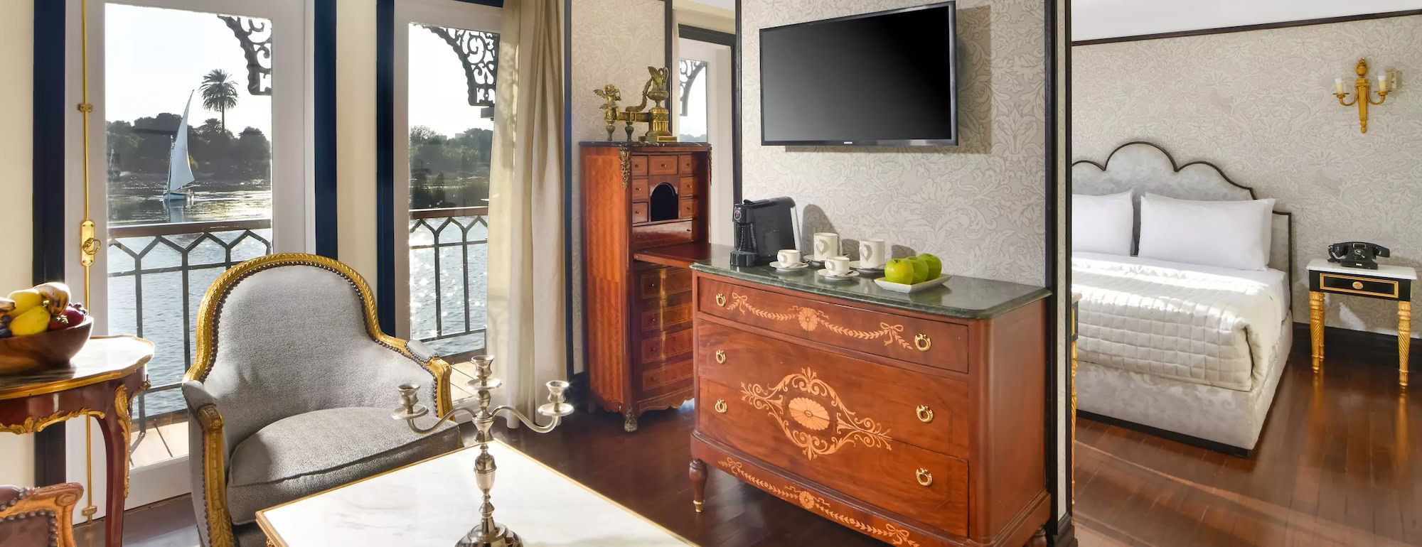 Spacious cabin area on Mövenpick SS Misr