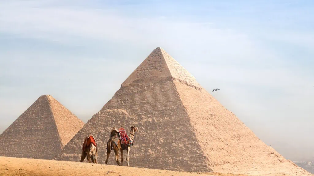 Strolling beside the magnificent Khufu Pyramid