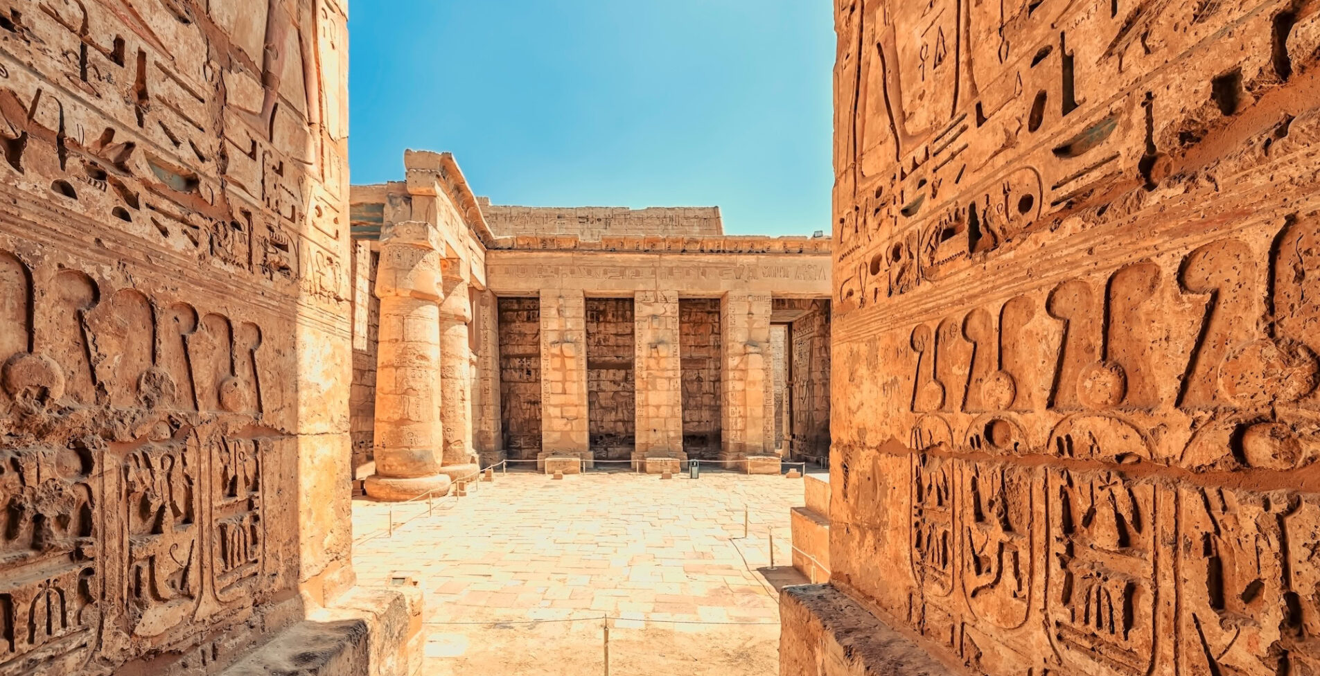 The Temple of Ramesses III in Luxor Egypt 1905x976 crop y27